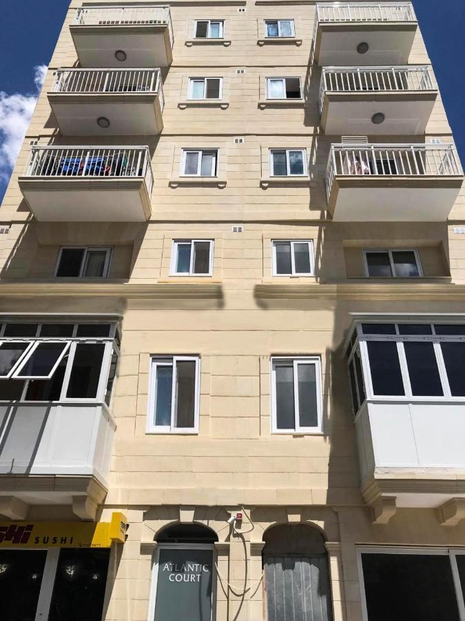 F10 Room 1, Private Double Room With Private Bathroom In Shared Flat Msida Zewnętrze zdjęcie